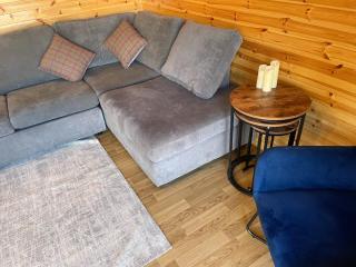 Fox's Den - Bathgate - 1