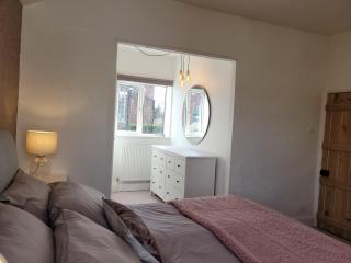 Ellerslie Cottages - 2