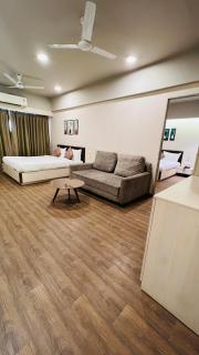 Weekend address 2Bhk - Surat - 8