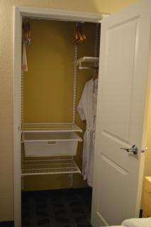 TownePlace Suites by Marriott Red Deer - 8