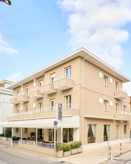 Hotel Villa Perazzini - Rímini - 3