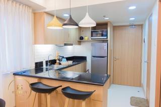 MOA Shore 3 New Modern One bedroom Condo - Manila - 9