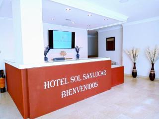 Hotel Sol Sanlúcar - Sanlúcar la Mayor - 1