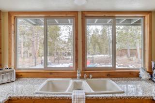 Yellow Rail 10 - Meredith Lodging - Sunriver - 3