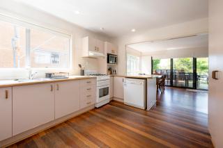 Four Beaches - LJHooker Yamba - Yamba - 1