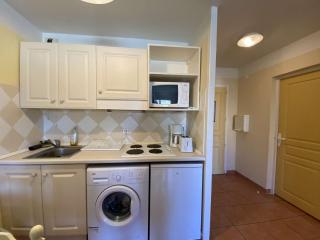 Les Issambres, T2 avec piscine, parking sécurisé - FR-1-226-467 - 2