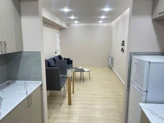 Luxury Apartment In City Center Near Republic Square - Jerewan - 6