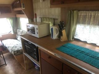 Fairhills Self Catering Caravan Units - Margate - 7