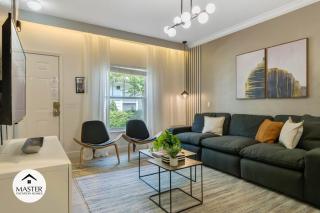 3 Bedrooms 2 Bathrooms Lucaya Village 6-107 - 8