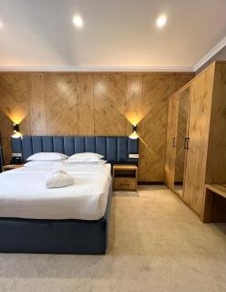 OSCAR BOUTIQUE HOTEL - 1
