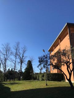 CasaBuca8 Arenzano Pineta-vista sul golf-tranquillo-verde-balcone-lussuoso e spazioso-renovato - 8