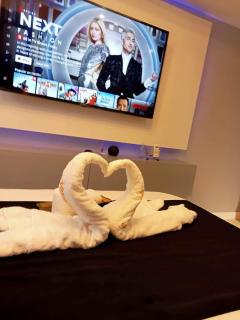 Elegant Studio with videoke at Azure North Pampanga - San Fernando - 7