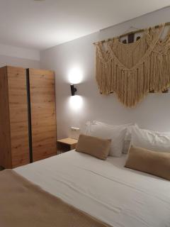 MEVI Apartments - Naxos Chora - 0