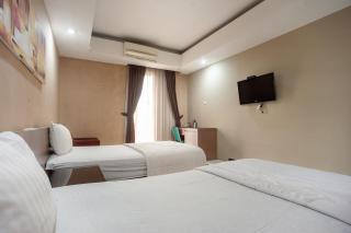 Safwah Bintaro Syariah Mitra RedDoorz - Tangerang - 8