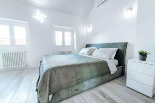 Loft Cavour - Teatro Ariston - Sanremo - 7