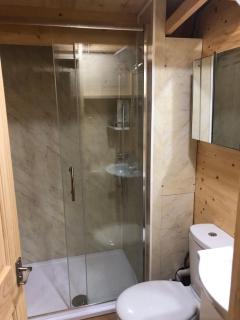 Cosy Garden Log Cabin - 2