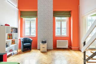 Quiet Home at Synagogue - Budapest - 3