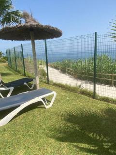 Beachfront Apartment with Direct Beach Access - Casares - 2