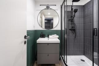E41 - Trendy Boutique Apartments - Prime Spot by BQA - 5