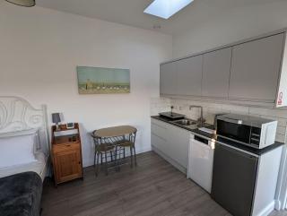The Studio @ Cleeve Hill - Bath - 5
