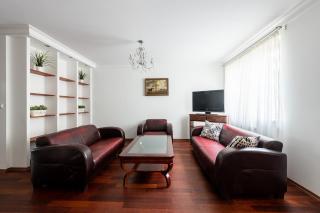 Bukowińska 12 Prywatne mieszkanie 80m2 z dwiema sypialniami i balkonem 2x bezpłatne miejsca parkingowe Samodzielne Zameldowanie! Private Garage! Self Check-in System! - Varsavia - 5