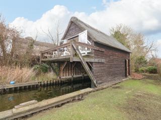 Cygnus Boathouse - 9