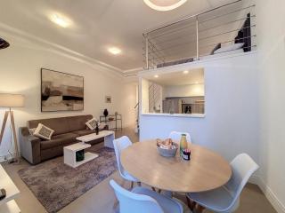 Nestor&Jeeves - LES CYPRES - central - very close sea - Nice - 8