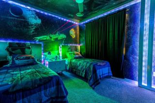 Modern Adventure Home near to Disney - 8