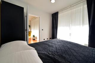 Lavir - Spacious 2BR Apartment with Parking - 2