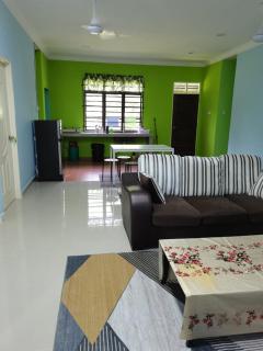 Makmur Homestay Marang - 5