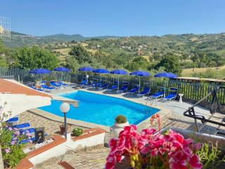Serra Marina Rooms and Apartments - Santa Maria di Castellabate - 0