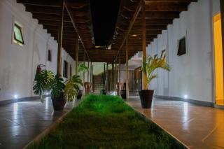Distinction Gardens - 0
