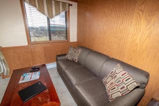 ML324 1BR/1BA mountain view (Connects to ML326) - 2