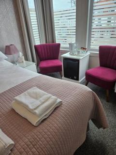 Hermosa Guest House - Scarborough - 5