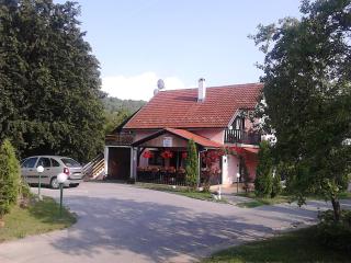 Apartman & Sobe Orhideja - Smoljanac - 9