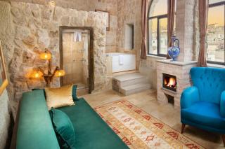 Megaron Cave Hotel Cappadocia - Ortahisar - 1