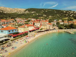 Apartment Sanja with Sea View - Baška - 3