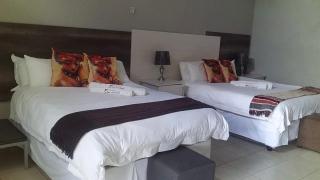 Dam Vista Retreat - Giyani - 7