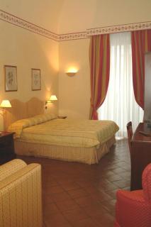 Hotel La Ville - Catania - 9