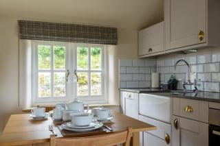 Silver Well Cottage - 2
