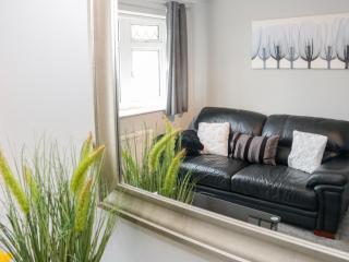 17 Ffordd Gwenllian - Llanfairpwllgwyngyll - 5