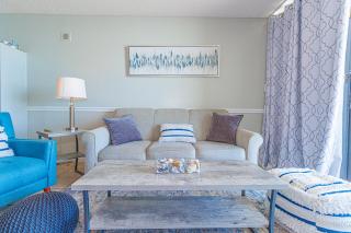 Oceanfront 1 bedroom King suite- Ocean Forest Plaza 1911 - Myrtle Beach - 6
