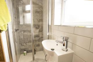 Modern City Centre Rooms - Dublin - 5