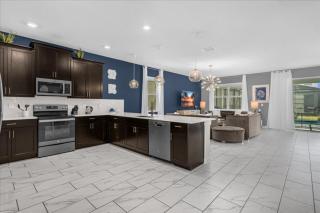 8 Bedroom- 5 Bathroom Storey Lake 2862 Bd - Kissimmee - 6