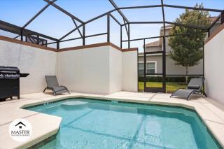 5 Bedrooms 4 Bathrooms Storey Lake 4814 Rc - 1