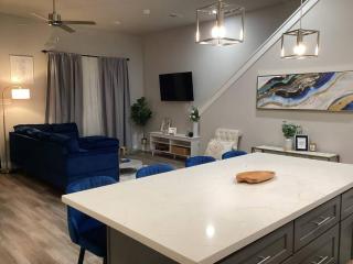 3 bedroom home 5-7min from Downtown Houston - Houston - 4