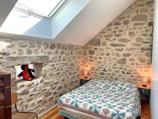 Fermette rénovée avec charme, 4 chambres, jardin, poêle bois, internet, animaux acceptés - FR-1-489-246 - Beaune dʼAllier - 9