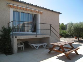 Charmante villa F4 avec jardin, terrasse et garage – St Cyprien Village, proche commerces et plage - FR-1-106-40 - 9
