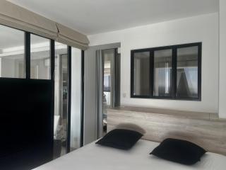 LE PANORAMIQUE, P2 vue sur mer, clim, centre ville, WIFI - 6