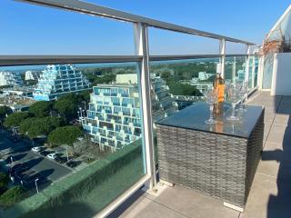LE PANORAMIQUE, P2 vue sur mer, clim, centre ville, WIFI - La Grande-Motte - 4